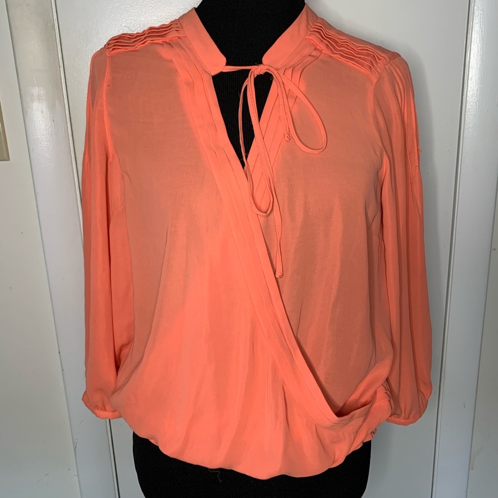 New York & Company Vneck Wrap elastic waist blouse